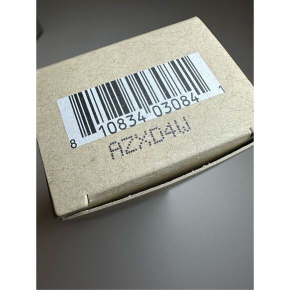 Youth To The People 15% Vitamin C + Caffeine Energy Brightening Serum for Uneve - Picture 6 of 6